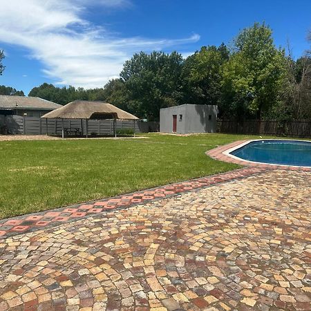 Starpoint Guest House Vereeniging Esterno foto